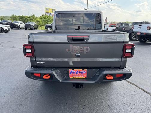 2025 Jeep Gladiator Mojave
