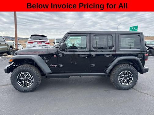 Black Clearcoat 2026 Jeep Wrangler Rubicon