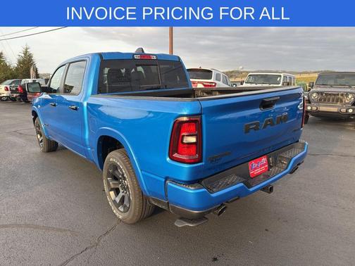 Hydro Blue Pearlcoat 2026 RAM 1500 Big Horn/Lone Star