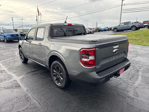 CARBONIZED GRAY METALLIC 2024 Ford Maverick Lariat
