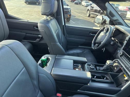 2024 Toyota Tundra Hybrid Platinum