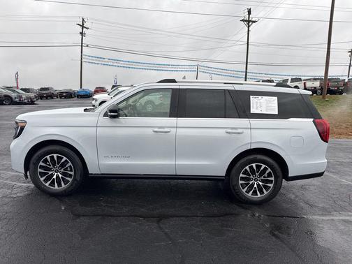 2025 Ford Expedition Platinum