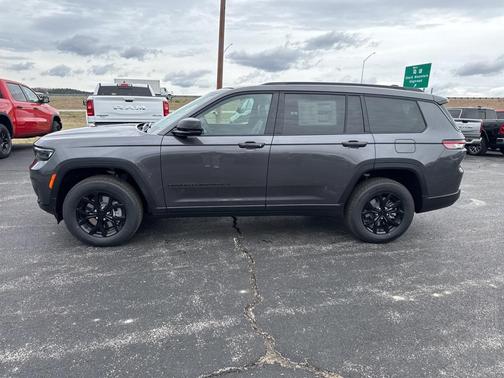 2025 Jeep Grand Cherokee L Altitude