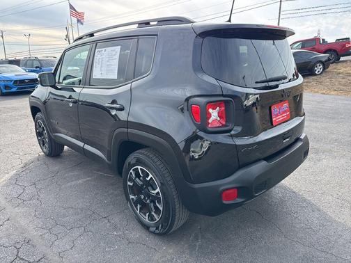 2023 Jeep Renegade Upland