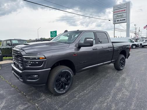 2025 RAM 2500 Laramie Crew Cab 4x4 6'4' Box