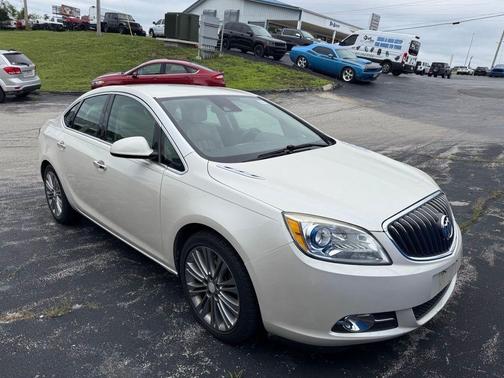 White Diamond Tricoat 2015 Buick Verano Leather Group