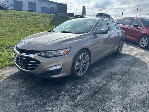 Mineral Gray Metallic 2024 Chevrolet Malibu FWD 2LT