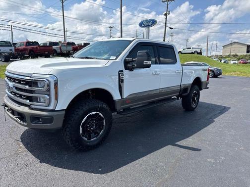 Star White Metallic Tri-Coat 2026 Ford F-250 King Ranch