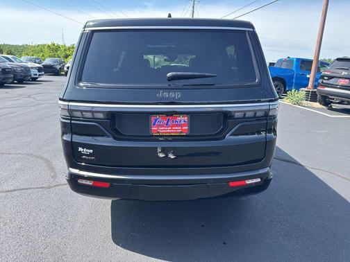 High Gloss Black 2026 Jeep Grand Wagoneer L 4x4