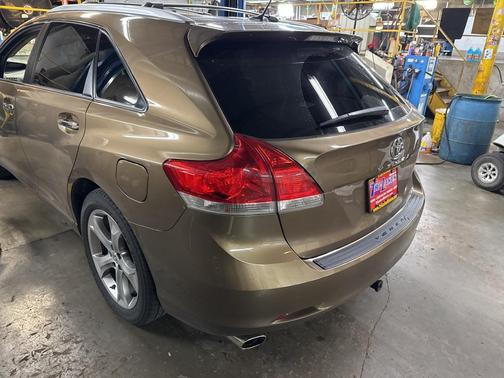 2010 Toyota Venza Base