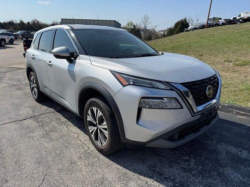Brilliant Silver Metallic 2021 Nissan Rogue SV
