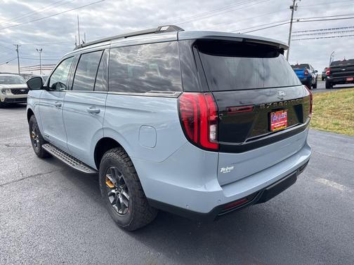 2025 Ford Expedition Tremor