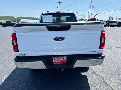 Oxford White 2021 Ford F-150 XLT