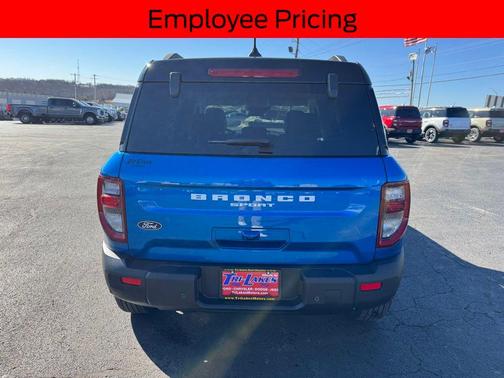 VELOCITY BLUE METALLIC 2026 Ford Bronco Sport Outer Banks