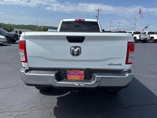 2023 RAM 3500 Tradesman Crew Cab 4x4 8' Box