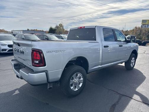 2026 RAM 2500 Big Horn Crew Cab 4x4 6'4' Box