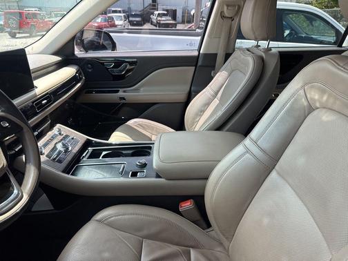 PRISTINE WHITE MET 3C 2022 Lincoln Aviator Reserve AWD