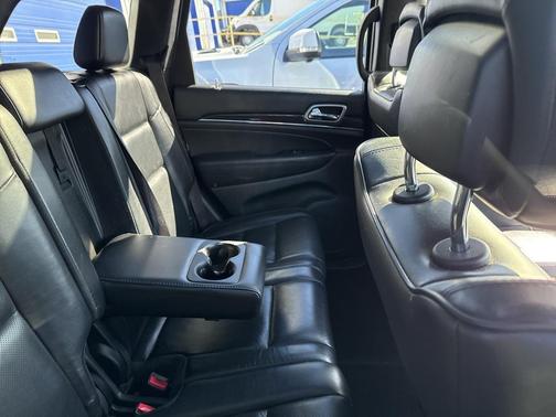 2018 Jeep Grand Cherokee Overland