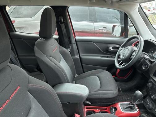 2022 Jeep Renegade Trailhawk
