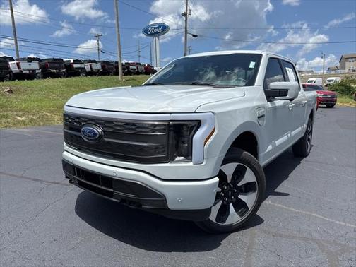 2023 Ford F-150 Lightning Platinum