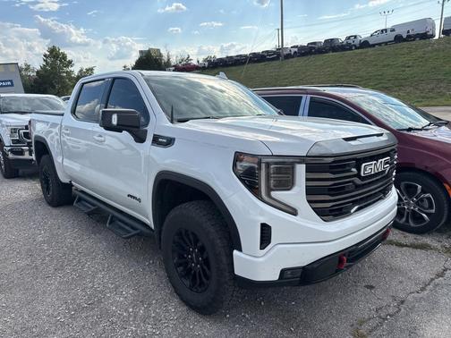 2022 GMC Sierra 1500 AT4