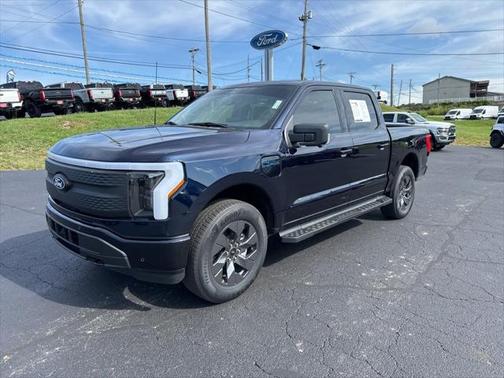2025 Ford F-150 Lightning Flash