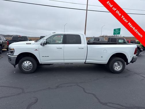 2026 RAM 3500 Laramie Crew Cab 4x4 8' Box