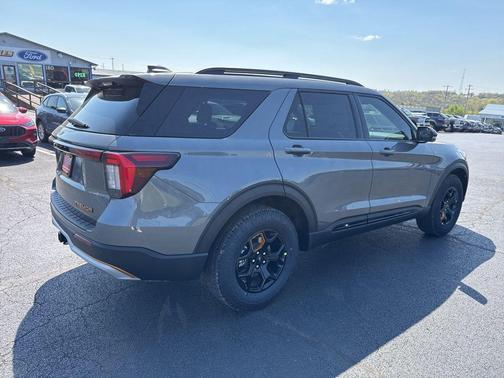 Carbonized Gray Metallic 2026 Ford Explorer Tremor