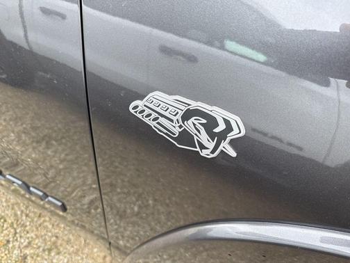 Granite Crystal Metallic Clearcoat 2026 RAM 1500 Laramie