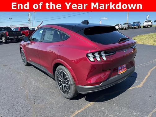 2025 Ford Mustang Mach-E Premium