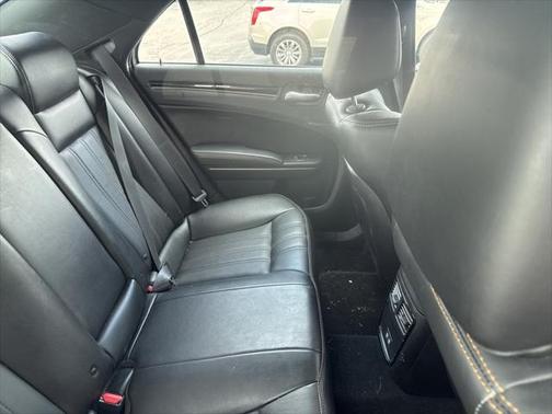 2019 Chrysler 300 S