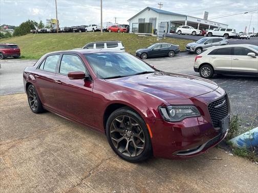 2019 Chrysler 300 S