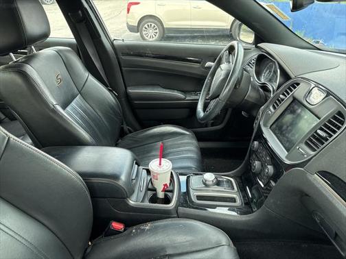 2019 Chrysler 300 S