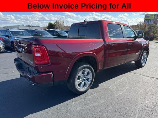 Delmonico Red Pearlcoat 2026 RAM 1500 Big Horn/Lone Star