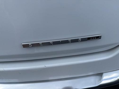 Bright White Clearcoat 2022 Jeep Wagoneer Series III 4x4