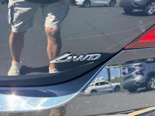 2025 Genesis G70 2.5T AWD