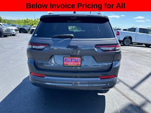 Baltic Gray Metallic Clearcoat 2026 Jeep Grand Cherokee L Limited