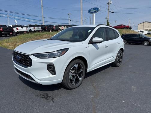2025 Ford Escape ST-Line Elite