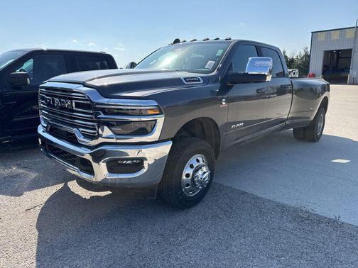 Granite Crystal Metallic Clearcoat 2026 RAM 3500 Laramie Crew Cab 4x4 8' Box