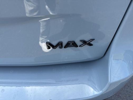 GLACIER GRAY MET TRI-COAT 2026 Ford Expedition Max Platinum