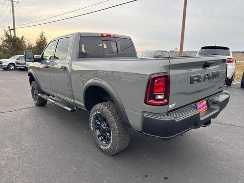 2026 RAM 2500 Tradesman Crew Cab 4x4 6'4' Box