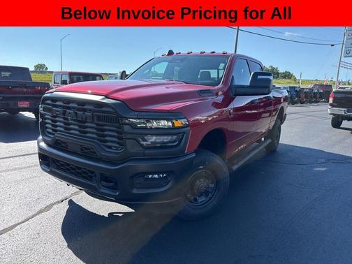 Molten Red Pearlcoat 2025 RAM 2500 Tradesman Crew Cab 4x4 6'4' Box