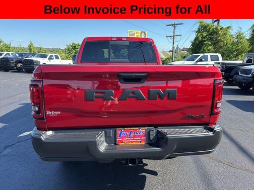 Molten Red Pearlcoat 2025 RAM 2500 Tradesman Crew Cab 4x4 6'4' Box