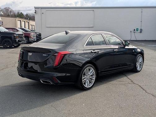 2022 Cadillac CT4 Premium Luxury