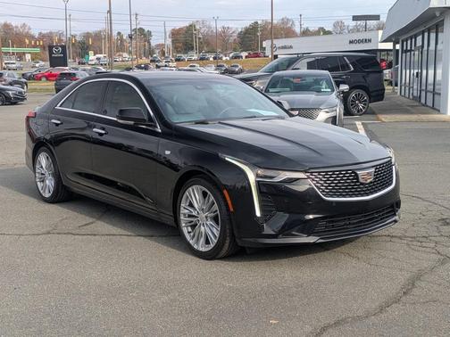 2022 Cadillac CT4 Premium Luxury