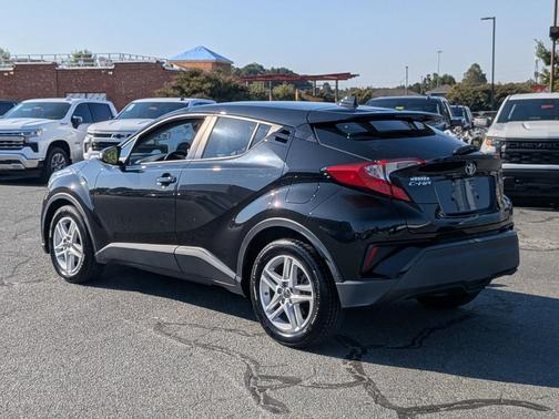 2021 Toyota C-HR LE