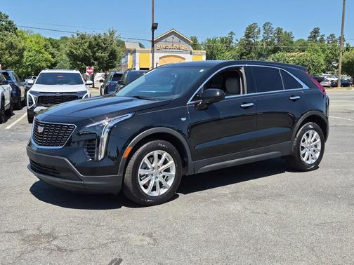 Black 2023 Cadillac XT4 Luxury