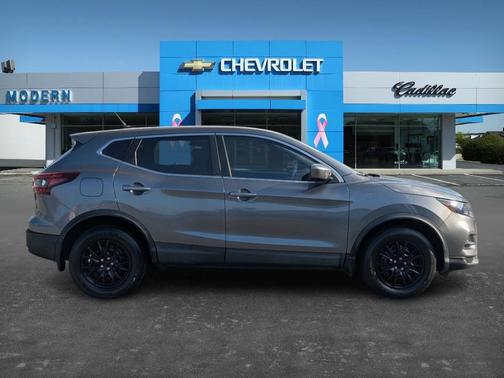 2020 Nissan Rogue Sport S