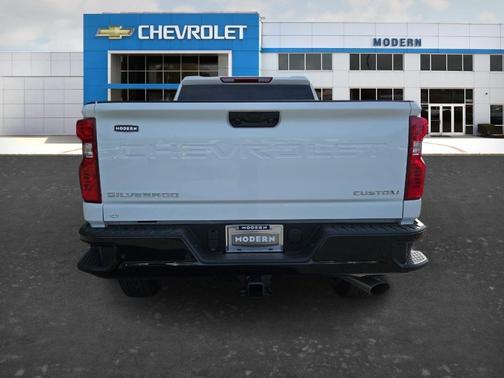 White 2026 Chevrolet Silverado 2500 Custom
