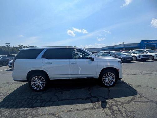 2024 Cadillac Escalade Premium Luxury